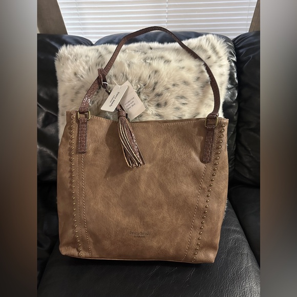 NWT Darcy Marks Large Shoulder Bag Vegan Leather - Picture 2 of 8